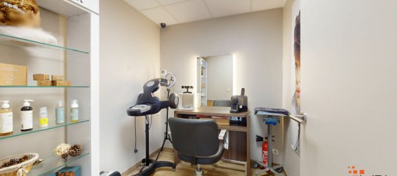 Gewerbliche Immobilie in Breal-sous-Montfort, France 58m², Nr. 359042 6