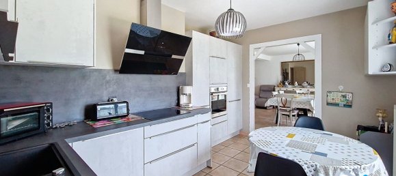 4 غرف نوم منزل في Clery-Saint-Andre, France رقم 97863 6