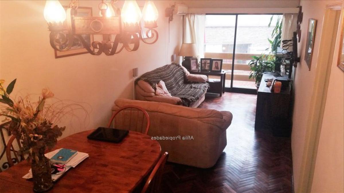 2 bedrooms Apartment in Montevideo, Uruguay No. 4910