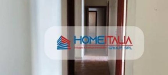 4غرفة شقة في Palermo, Italy رقم 37229 85