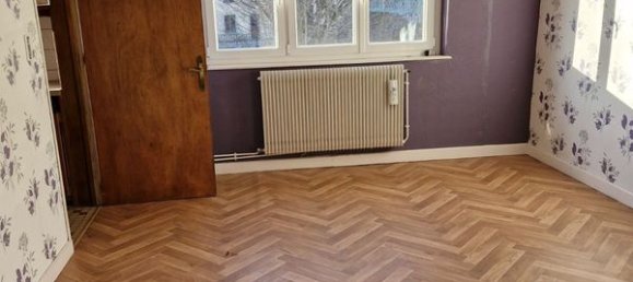 4 bedrooms House in Fontenoy-le-Chateau, France No. 64604 11