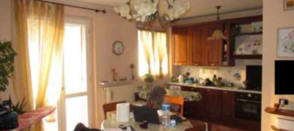 4 rooms Apartment in Voghera, Italy No. 259022 7