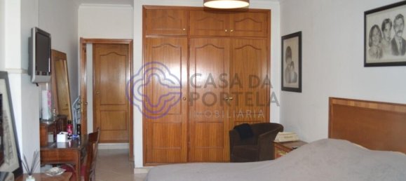 Квартира с 2 спальнями в Картейра, Португалия № 74306 11