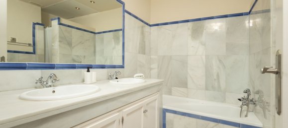 Apartamento de 2 dormitorios en Casares, Spain No. 151561 20