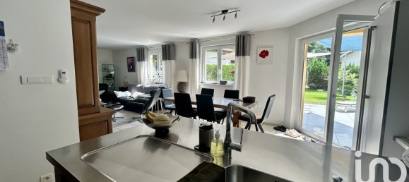 3 bedrooms House in Lutzelbourg, France No. 327624 4