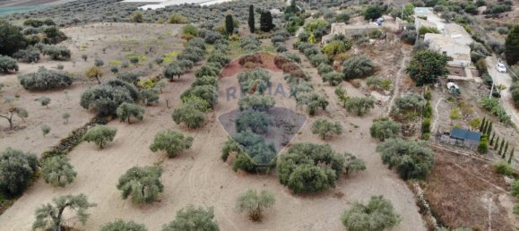 3 Schlafzimmer Haus in Chiaramonte Gulfi, Italy, Nr. 350862 11