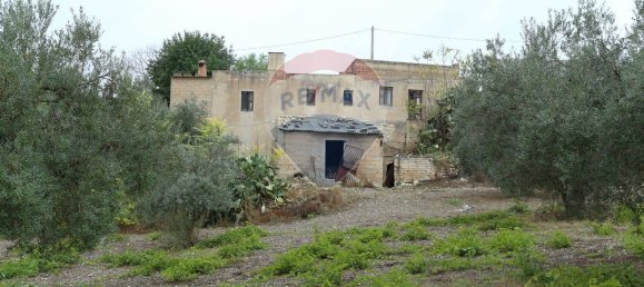 3 Schlafzimmer Haus in Chiaramonte Gulfi, Italy, Nr. 350862 3