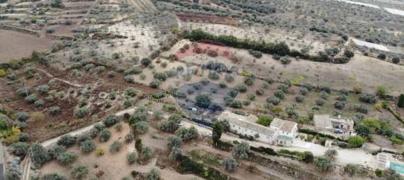 3 Schlafzimmer Haus in Chiaramonte Gulfi, Italy, Nr. 350862 9