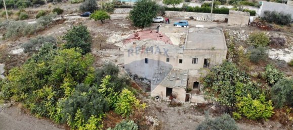 3 Schlafzimmer Haus in Chiaramonte Gulfi, Italy, Nr. 350862 7