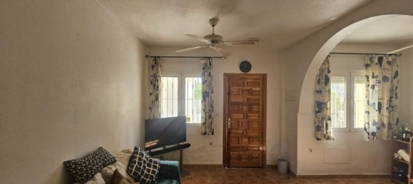 2 bedrooms Apartment in Alicante, Spain No. 174621 3