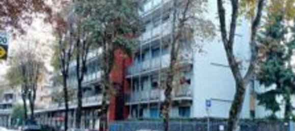 2 rooms Apartment in Busto Arsizio, Italy No. 185739 3