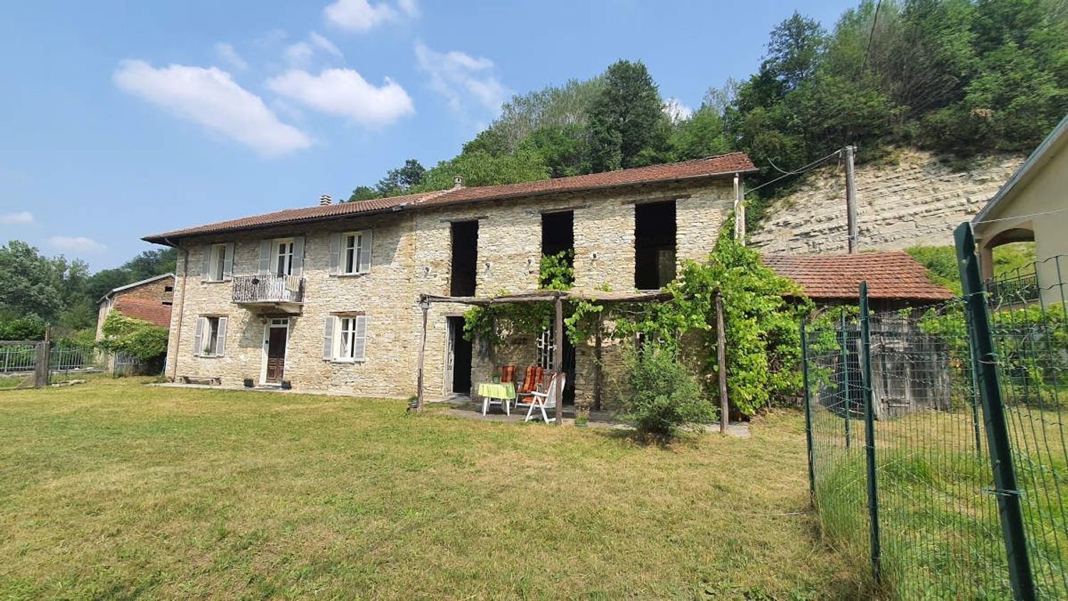 Casa de 4 divisões em Roccaverano, Italy N.º 116140