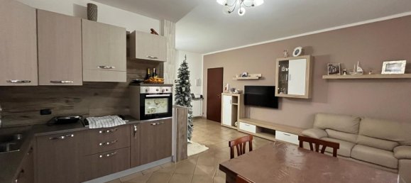 3-salle Appartement à Fiorano Modenese, Italy No. 17159 6