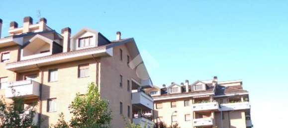 Apartamento T3 em Opera, Italy N.º 364266 30