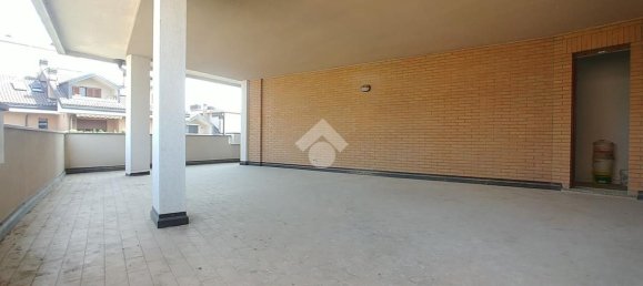 Apartamento T3 em Opera, Italy N.º 364266 21