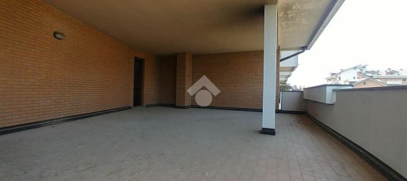 Apartamento T3 em Opera, Italy N.º 364266 20