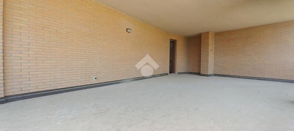 Apartamento T3 em Opera, Italy N.º 364266 5