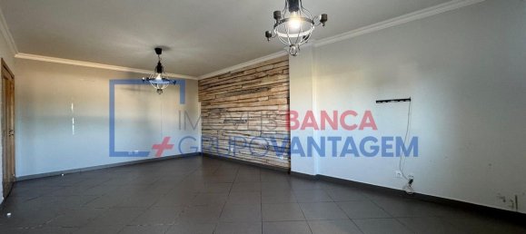 Apartamento de 2 dormitorios en Setubal, Portugal No. 154296 2
