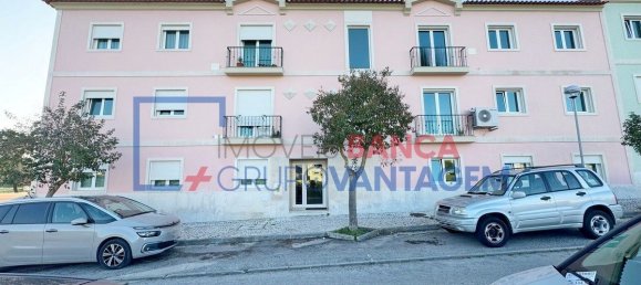 Apartamento de 2 dormitorios en Setubal, Portugal No. 154296 4