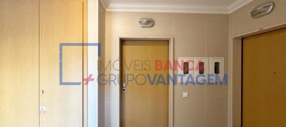 Apartamento de 2 dormitorios en Setubal, Portugal No. 154296 11