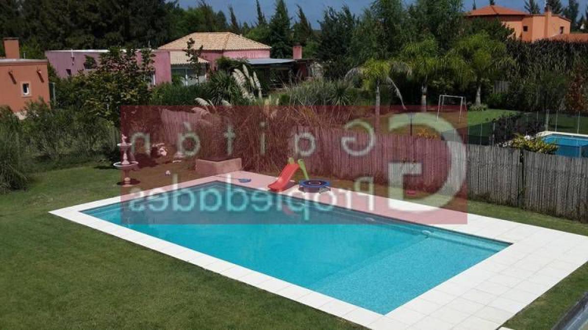 3 bedrooms House in Tigre, Argentina No. 88905