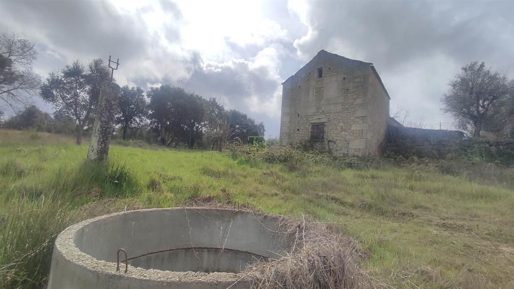 Terreno en Penamacor, Portugal 40 m² No. 299047