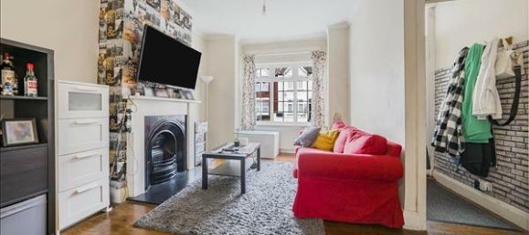 2 bedrooms House in New Malden, United Kingdom No. 7210 3