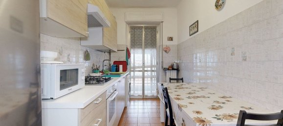 2 bedrooms Apartment in Milan, Italy No. 358028 13