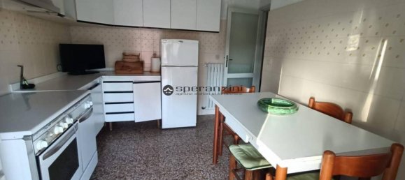 3-salle Appartement à Fossombrone, Italy No. 122496 16