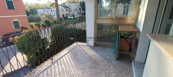 3-salle Appartement à Fossombrone, Italy No. 122496 9