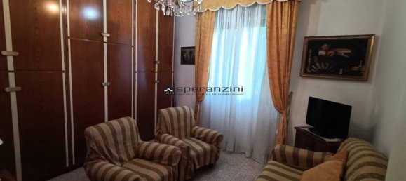 3-salle Appartement à Fossombrone, Italy No. 122496 12