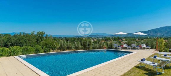 6 bedrooms Villa in Monte San Savino, Italy No. 115853 10