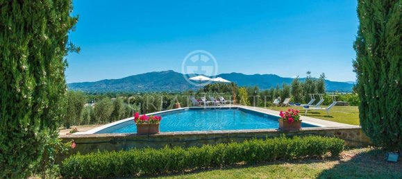 6 bedrooms Villa in Monte San Savino, Italy No. 115853 9