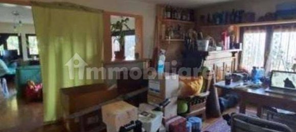 3 chambres Villa à Maccagno con Pino e Veddasca, Italy No. 11839 13