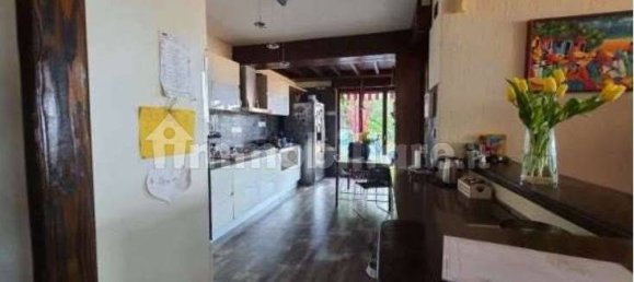 3 chambres Villa à Maccagno con Pino e Veddasca, Italy No. 11839 22