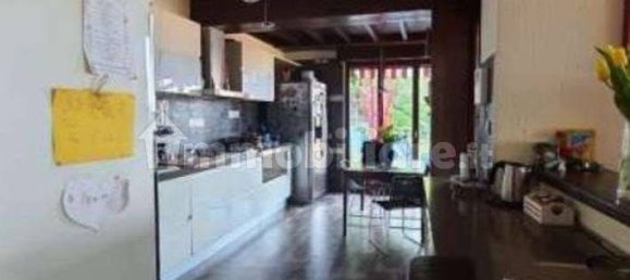 3 chambres Villa à Maccagno con Pino e Veddasca, Italy No. 11839 5