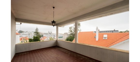 5 bedrooms Villa in Cascais, Portugal No. 183642 16