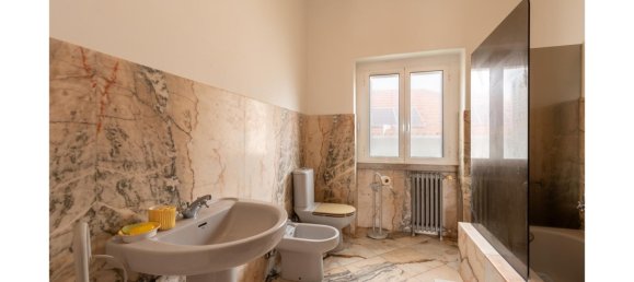 5 bedrooms Villa in Cascais, Portugal No. 183642 20