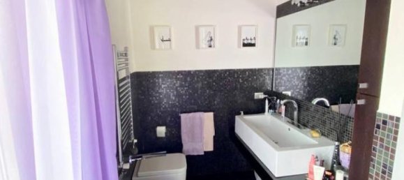 6 rooms Villa in Varano Borghi, Italy No. 17397 21