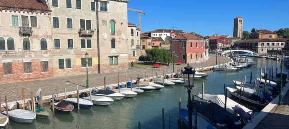 3 rooms Apartment in Venice, Italy No. 257796 8