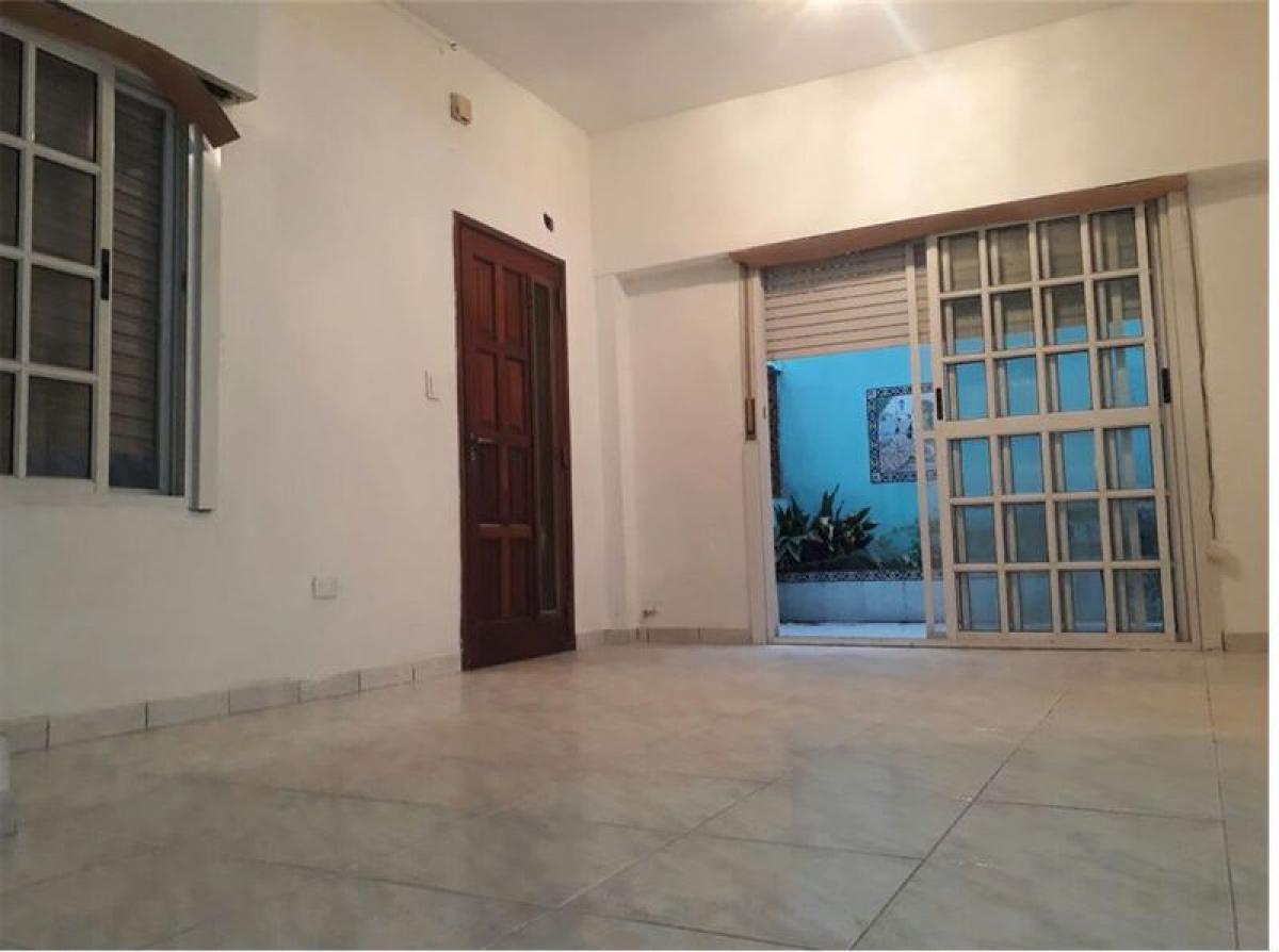 Studio in Tres de Febrero, Argentina No. 58877