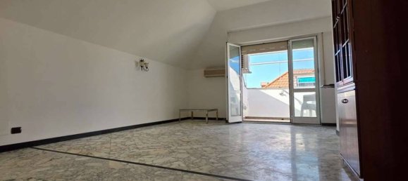 Ático de 1 dormitorio en Lavagna, Italy No. 291767 3