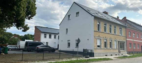 Здание 551м² в Тельтов-Флеминг, Германия № 264640 2