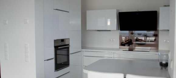 2 bedrooms Penthouse in Boblingen, Germany No. 106762 2