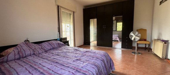 6 bedrooms Apartment in Castelmassa, Italy No. 352252 8