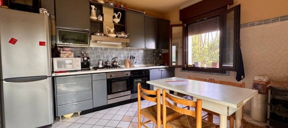 6 bedrooms Apartment in Castelmassa, Italy No. 352252 4