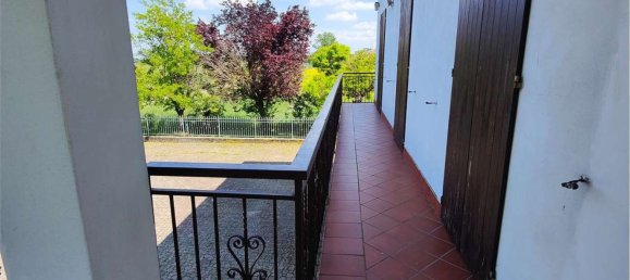 5 rooms Villa in Fontanellato, Italy No. 73791 4