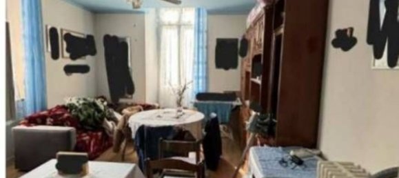 2-salle Appartement à Olgiate Molgora, Italy No. 8124 5