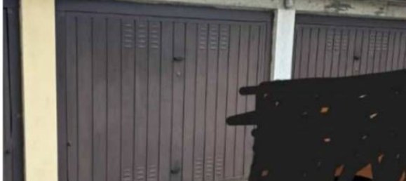 2-salle Appartement à Olgiate Molgora, Italy No. 8124 10