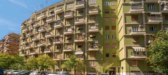 3 bedrooms Apartment in Rome, Italy No. 312747 3